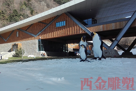 翠華山滑雪場雕塑